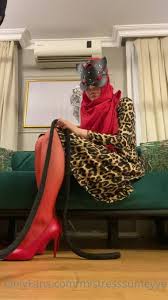 Ben Mistress Sümeyye » Mistress Sümeyye