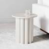 I've found ones i like at west elm and room&board. 1