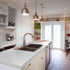 Superior has more than 50 colors and styles available, right here in the superior stone & cabinet has a wide selection of quartz countertops here in phoenix. The 10 Most Popular Quartz Countertop Colors For 2021