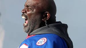New York Giants legend Lawrence Taylor hospitalized after medical emergency