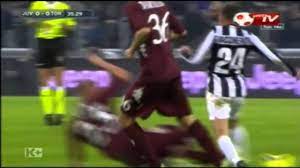 @kamilglik25 na pewno przeczyta z zapartym tchem. Juventus Torino 3 0 Glik The Assassin Shock Tackle On Giaccherini Youtube