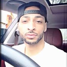 Antonio Pina (@3_tonyo)