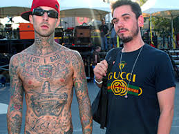 Barker didn't walk away from the crash unscathed. Travis Barker And Dj Am Critically Injured From Plane Crash Brokenheadphones Com