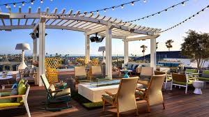 Lido house features newport beach's only rooftop bar, providing guests with views of the picturesque bay and the pacific ocean. Topside Roof Deck Newport Beach Restaurant Reviews Photos Phone Number Tripadvisor