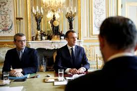 Gilets Jaunes Emmanuel Macron Recoit Partenaires Sociaux Et Elus Lundi Avant Ses Annonces Actu