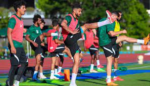 وتمكن المنتخب المصري من حسم الشوط الأول. Hg4atr60q4pihm