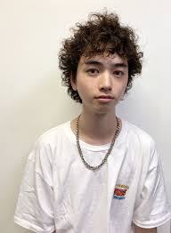 メンズウルフハードパーマ gokan omotesando https www beauty navi com style detail 80768 pinterest hairstyle 髪型 髪形 ヘアスタイル メンズ menshair mens 髪型 メンズ パーマ パーマ メンズ パーマ