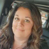 Jen Goff's Instagram, Twitter & Facebook