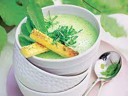 sauerampfer suppe rezepte lebensmittel essen sauerampfer