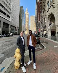 We had such a fun and memorable Road-trip to Tulsa! Filled with a lot of  quirks, madness, fascinating stuff, a lot of food I'd never seen before! 😅  Joshua and Titus are