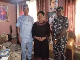 Prophet tb joshua is a worldwide renowned nigerian televangelist and pastor. 0iubyrrxzqs Gm