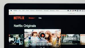 Specifically, what time do they upload them new seasons? At What Time Does Netflix Update New Movies And Series Apps