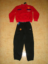 Nike kinder manchester city fc dry squad track suit k trainingsanzug. Manchester United Anzug Gunstig Kaufen Ebay