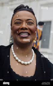 Sister bernice hi-res stock photography and images