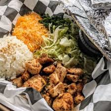 We topped the tacos with the slaw, some shredded red cabbage, chopped tomatoes, chopped avocado and a squeeze of fresh. Mama Kwan S Tiki Bar Grill 467 Photos 627 Reviews Seafood 1701 S Croatan Hwy Kill Devil Hills Nc Restaurant Reviews Phone Number Yelp