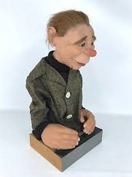 Zippy By Bill Nelson Hand Scuplted Art Statue, 13" High, 1991