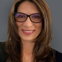 Heather Moreau's Instagram, Twitter & Facebook