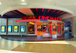 Amc, regal and cinemark close all movie theaters amid coronavirus pandemic. What It S Like To Go To A Movie Theater During Coronavirus Pandemic