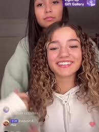 Jiah Kim's Instagram, Twitter & Facebook