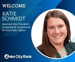 Connie Loyd's Instagram, Twitter & Facebook