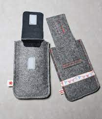 Eine laptoptasche ist für einen sicheren transport ihres laptops unumgänglich. Handytasche Aus Filz Nahen Kostenlose Vorlage