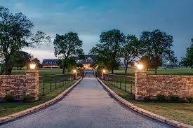 Ranch Of The Week Stunning Equestrian Estate In Pilot Point Tx 11031 Strittmatter Road Driveway Entrance Landscaping Farm Entrance Ranch Entrance Ideas