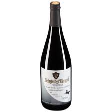 Und immer haben sie genau die beschriebenen eigenschaften. Schwarzer Hengst Vinogorje Mazedonien Balkan Food Com