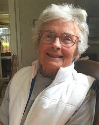 Deborah Trask's Instagram, Twitter & Facebook