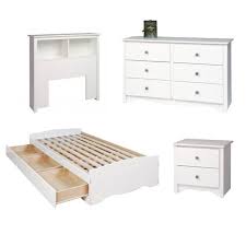 Get 5% in rewards with club o! 4 Piece Kids Bedroom Set With Bed Headboard Dresser And Nightstand In White Walmart Com Walmart Com
