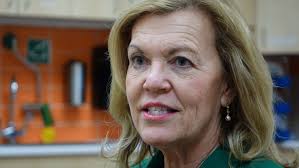 Public health restructuring should be negotiated, not forced, report states 