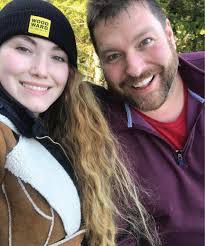 Kelly Hedley's Instagram, Twitter & Facebook