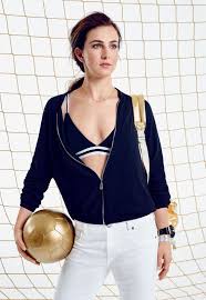 Mueller is a gastroenterologist in providence, rhode island and is affiliated with multiple hospitals in the area, including newport hospital and miriam hospital.she received her. Thomas Muller And His Stunning Girlfriend The Professional Horse Rider Lisa Muller