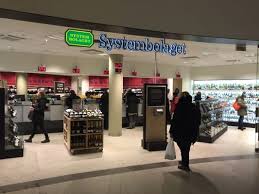 ▸ systembolaget säljstoppar ölen amundsen apocalyptic thunder juice neipa nr 32684, skriver företaget i ett… Systembolaget Beer Wine Spirits Medborgarplatsen 3 Stockholm Sweden Phone Number