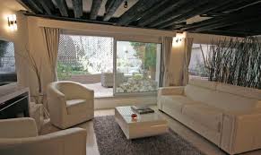 Find your ideal vacation rental in paris and enjoy the parisian way of life. 14 Best Budget Friendly Mid Range Holiday Apartments In Paris Studios Condos More Dreams In Paris