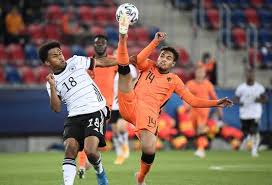 Justin kluivert leek de matchwinner te worden tegen duitsland, maar in de slotfase kreeg de ploeg van erwin van de looi. Ohkjovk9rkd Sm