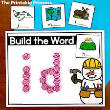 Learning Letters And Having Loads Of Fun Kindergarten Kindergarten Resources Learning Letters