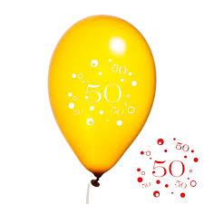 Zwei menschen die sich 50 jahre die treue gehalten haben besonders in dieser schnelllebigen zeit.wenn sie noch auf der suche nach einer passenden geschenkidee zur goldenen hochzeit sind, sind sie. Luftballon Goldene Hochzeit