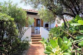 Der strand vor der haustür kann sich wirklich sehen lassen. Sardinien Ferienhaus Direkt Am Meer Von Privat Buchen