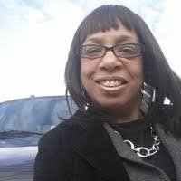 Lynette Hicks's Instagram, Twitter & Facebook