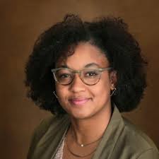 Monique Minter's Instagram, Twitter & Facebook