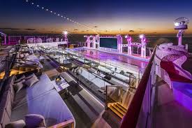 Jun 07, 2021 · 旅發局「賞你遊香港2.0」推廣的首批本地遊旅行團今早起出行。旅發局總幹事程鼎一表示，為響應政府鼓勵市民打針，當局擬推出新獎賞，初步構思向已接種至少一劑疫苗的市民，提供免費本地遊或酒店住宿，甚至郵輪公海 éƒµè¼ªå…¬æµ·éŠ 2å¤§éƒµè¼ªæŽ¨å‡ºseacation 888è±ªä½2æ™šçŽ©æµ·ä¸Šæ»'