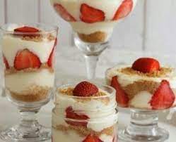 Strawberry Magnolia Easy Delicious Recipeseasy Delicious Recipes Dessert Recipes Desserts Cold Dessert Recipes