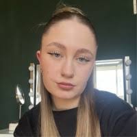 40+ perfiles de «Quade»