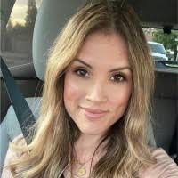 Jennifer Decoteau's Instagram, Twitter & Facebook