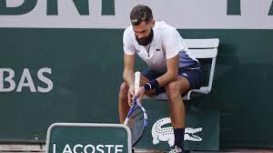 Benoît paire is a french professional tennis player who reached the 1st round of a grand slam acapulco 2021: Benoit Paire Erklart Leistungstief Mit Schnapsfoto Eurosport