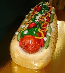 Chicago Style Hot Dog Cake By Valscustomcakes Via Flickr Platos De Hamburguesas Comida Pasteles Divertidos