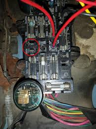 .diagram of the fuse box for a 1985 ford f150. How Does The Fuse Box Get Power The 1947 Present Chevrolet Gmc Truck Message Board Network