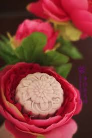 厨苑食谱 紫薯冰皮月饼 purple potato snowskin mooncake cake festival moon cake chinese moon cake