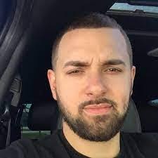 Chris Fadel's Instagram, Twitter & Facebook