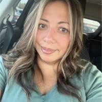 Melissa Braun's Instagram, Twitter & Facebook